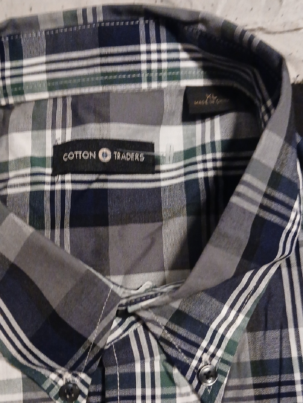 Men’s Black And Gray Plaid Button Down Shirt Short Sleeve New Without Tags - Picture 4 of 5